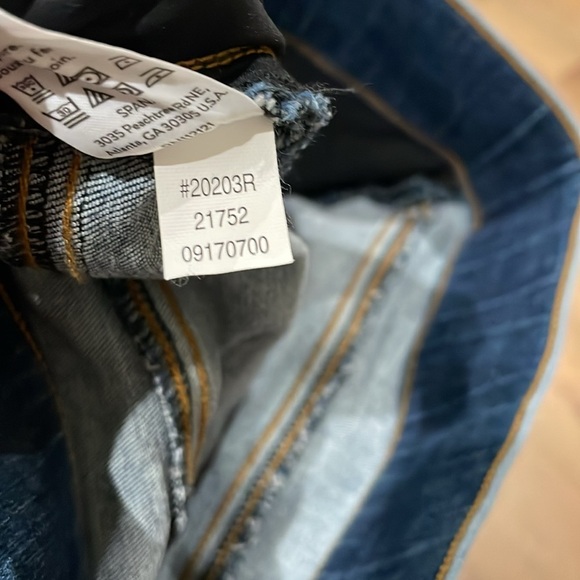 SPANX Distressed Denim Jegging Jeans Leggings Pants Shapewear Raw Hem Medium - Picture 10 of 15